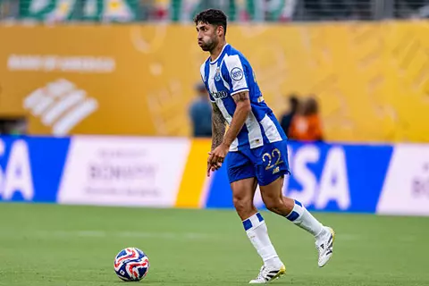 لاعب بورتو: الأهلي وإنتر ميامي خصمان قويان.. وسنقاتل حتى النهاية